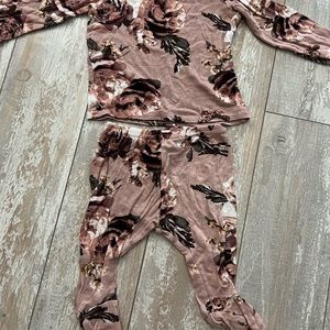 LMD Little Miss Dessa 2 Piece Baby Outfit Super Soft Jersey Knit  Size 3-6 Mos